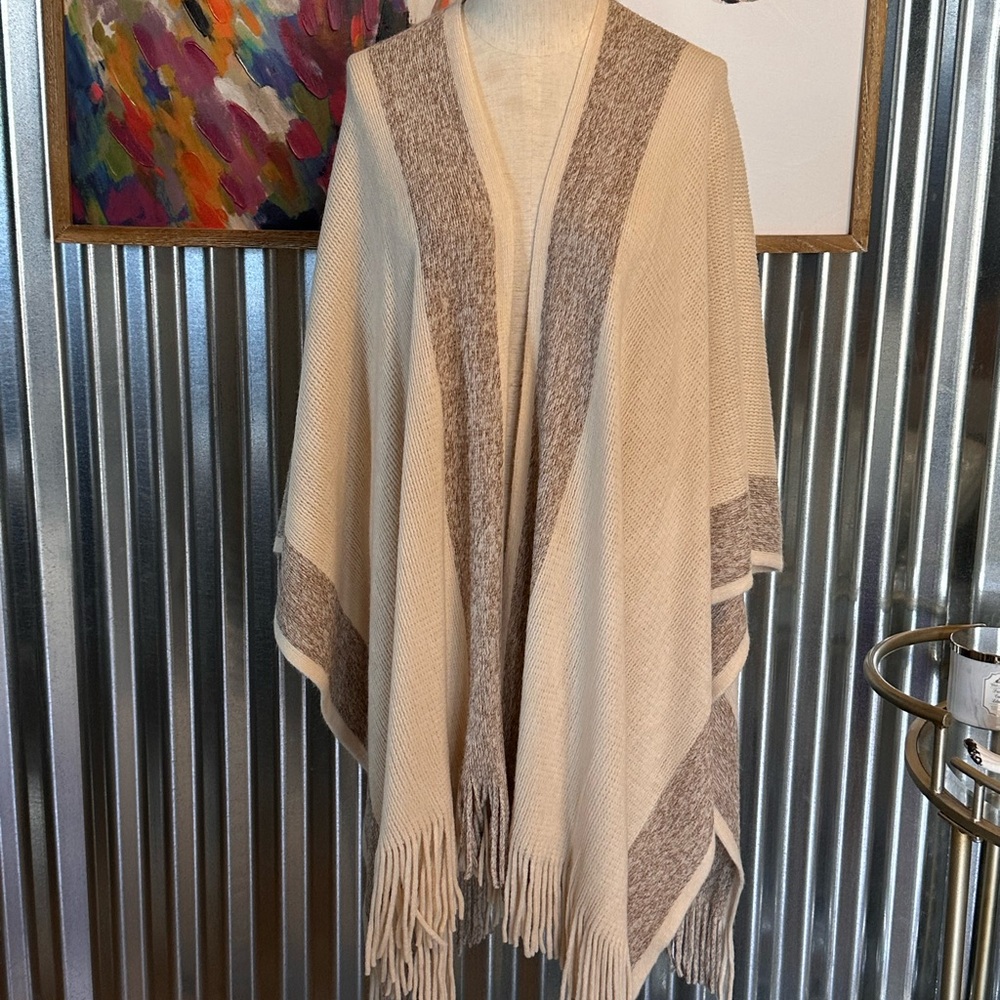 Elegant Cream and Brown shawl/Poncho